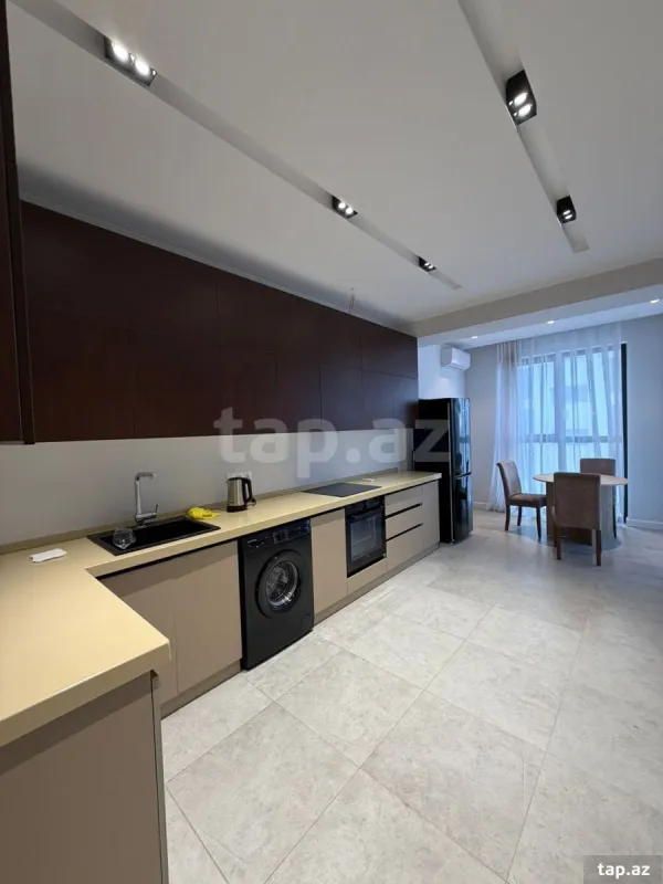 Kirayə verilir 2 otaqlı yeni tikili 100 m²