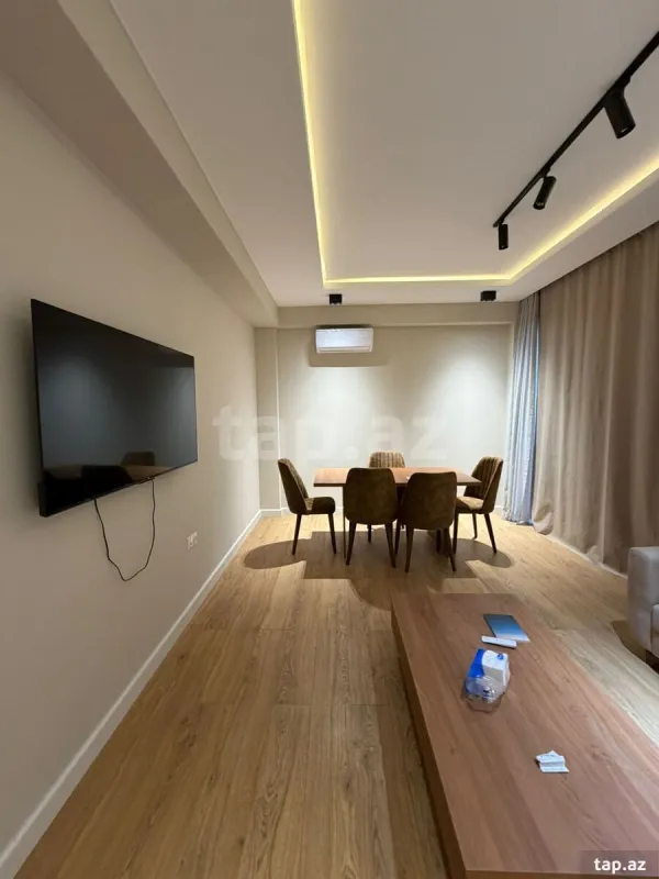 Kirayə verilir 2 otaqlı yeni tikili 100 m²