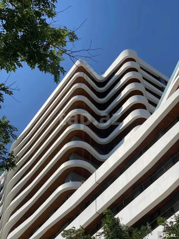 Kirayə verilir 2 otaqlı yeni tikili 100 m²