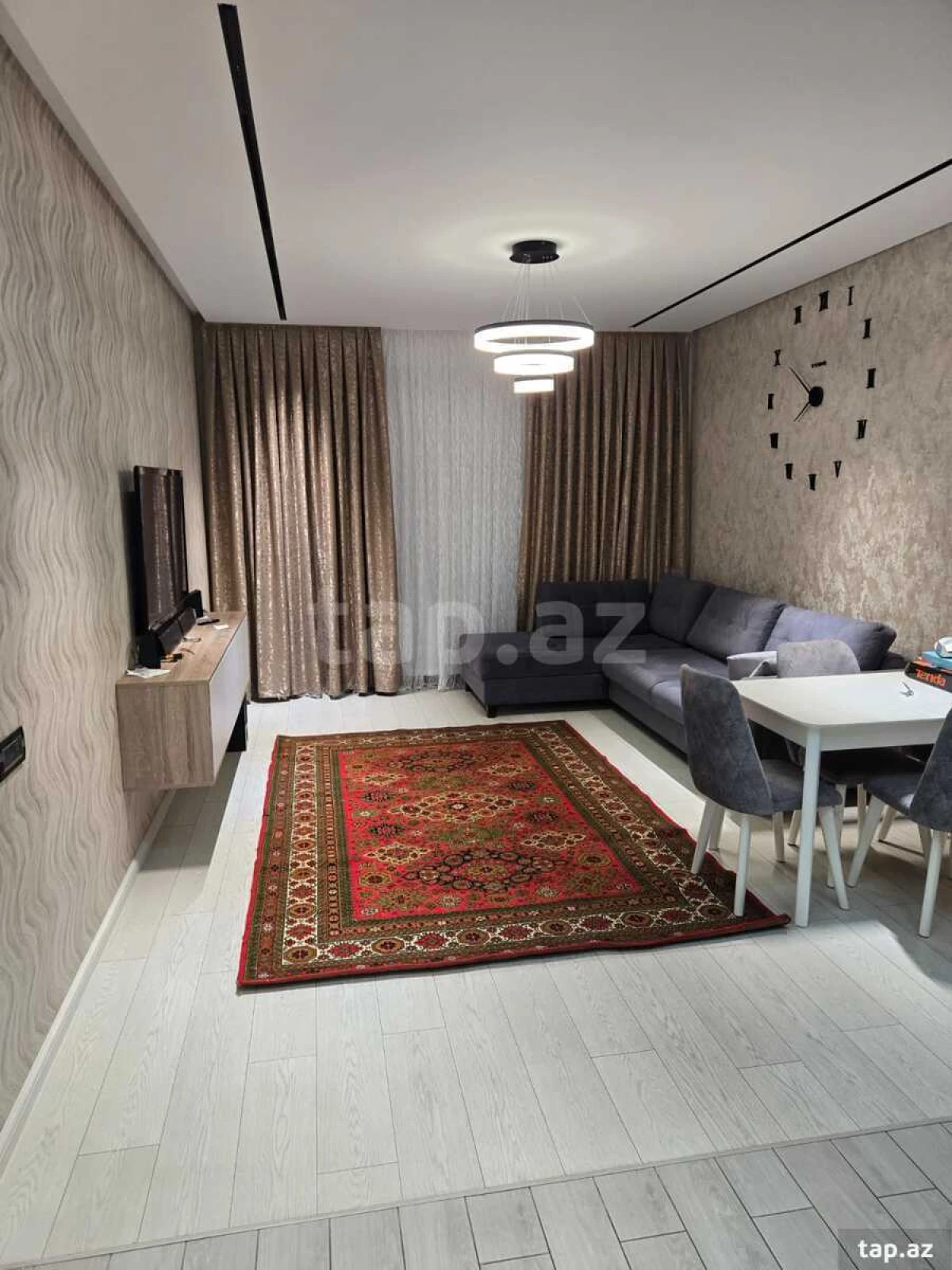 Kirayə verilir 2 otaqlı yeni tikili 70 m²