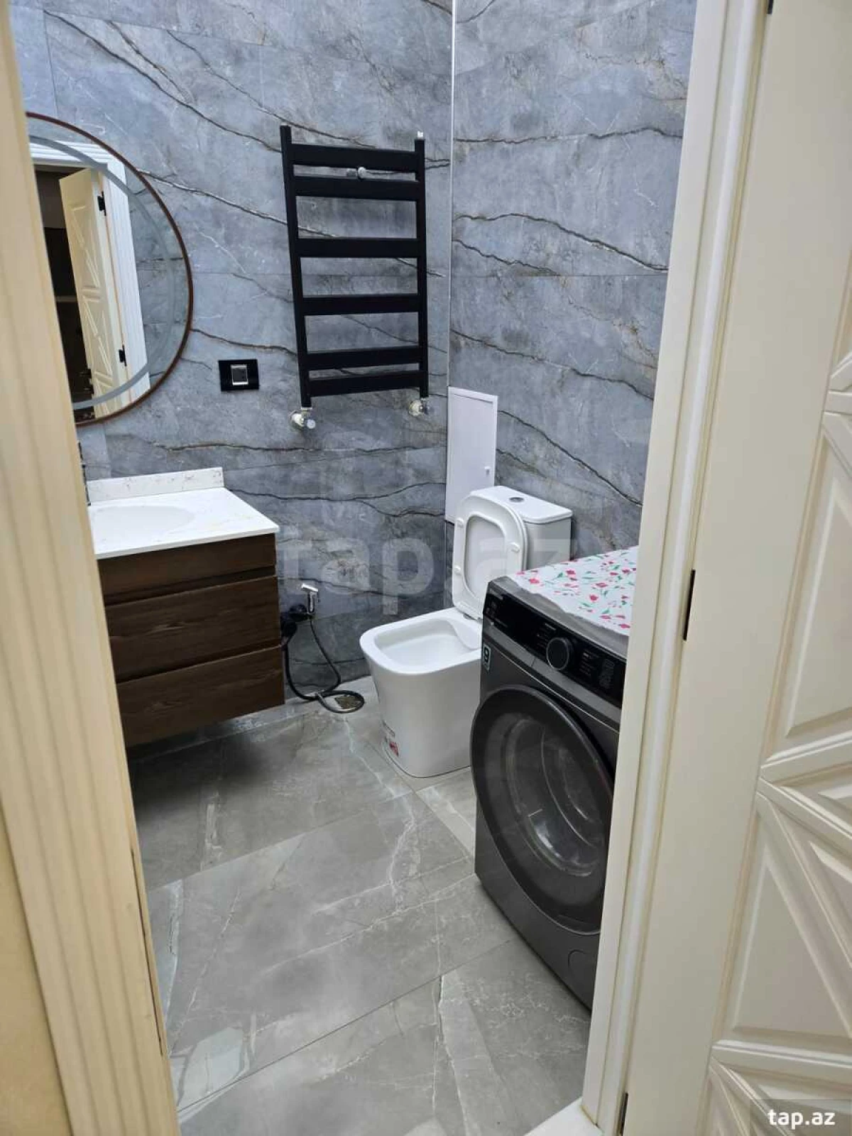 Kirayə verilir 2 otaqlı yeni tikili 70 m²