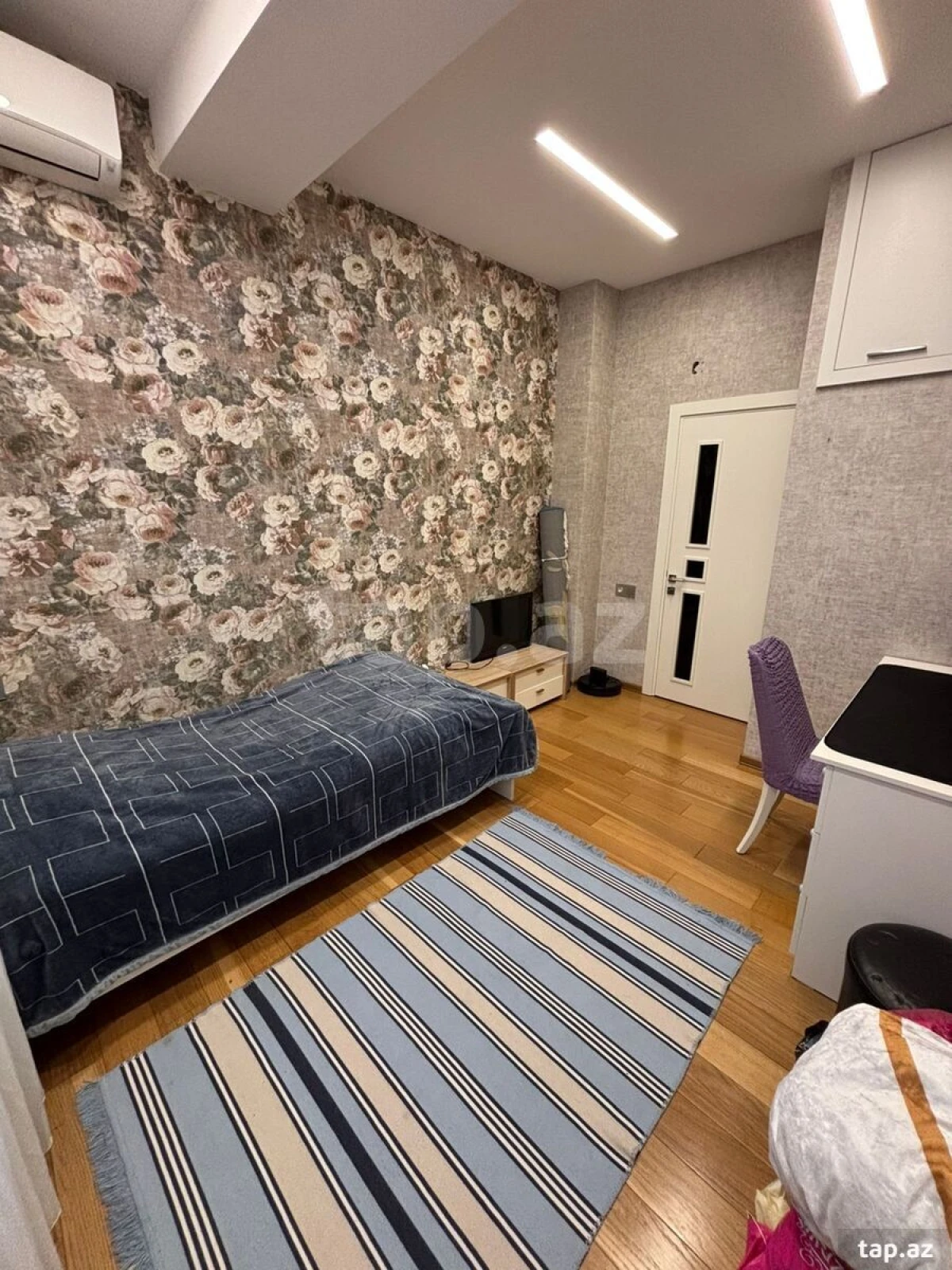 Satılır 3 otaqlı yeni tikili 100 m²