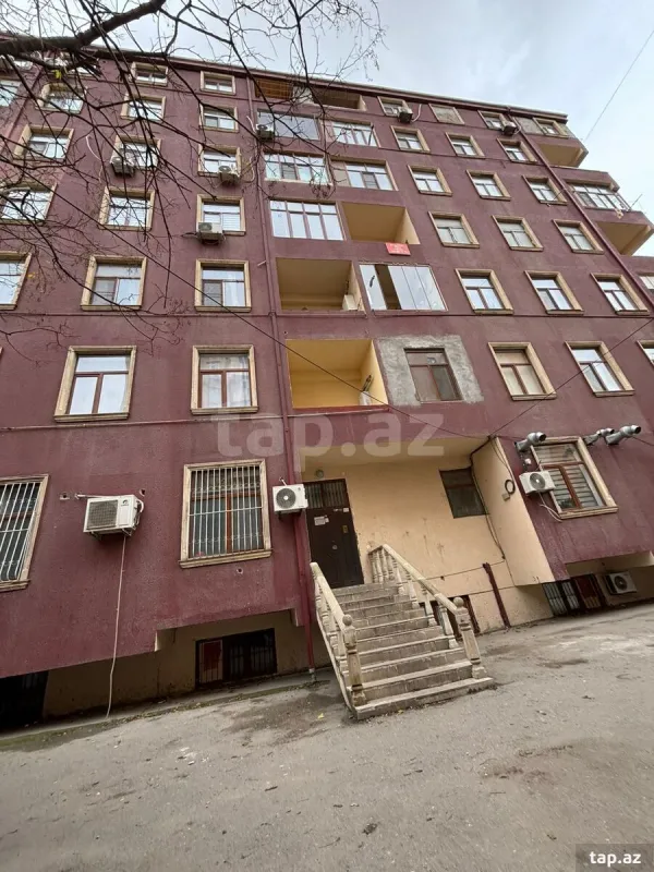 Satılır 3 otaqlı yeni tikili 100 m²