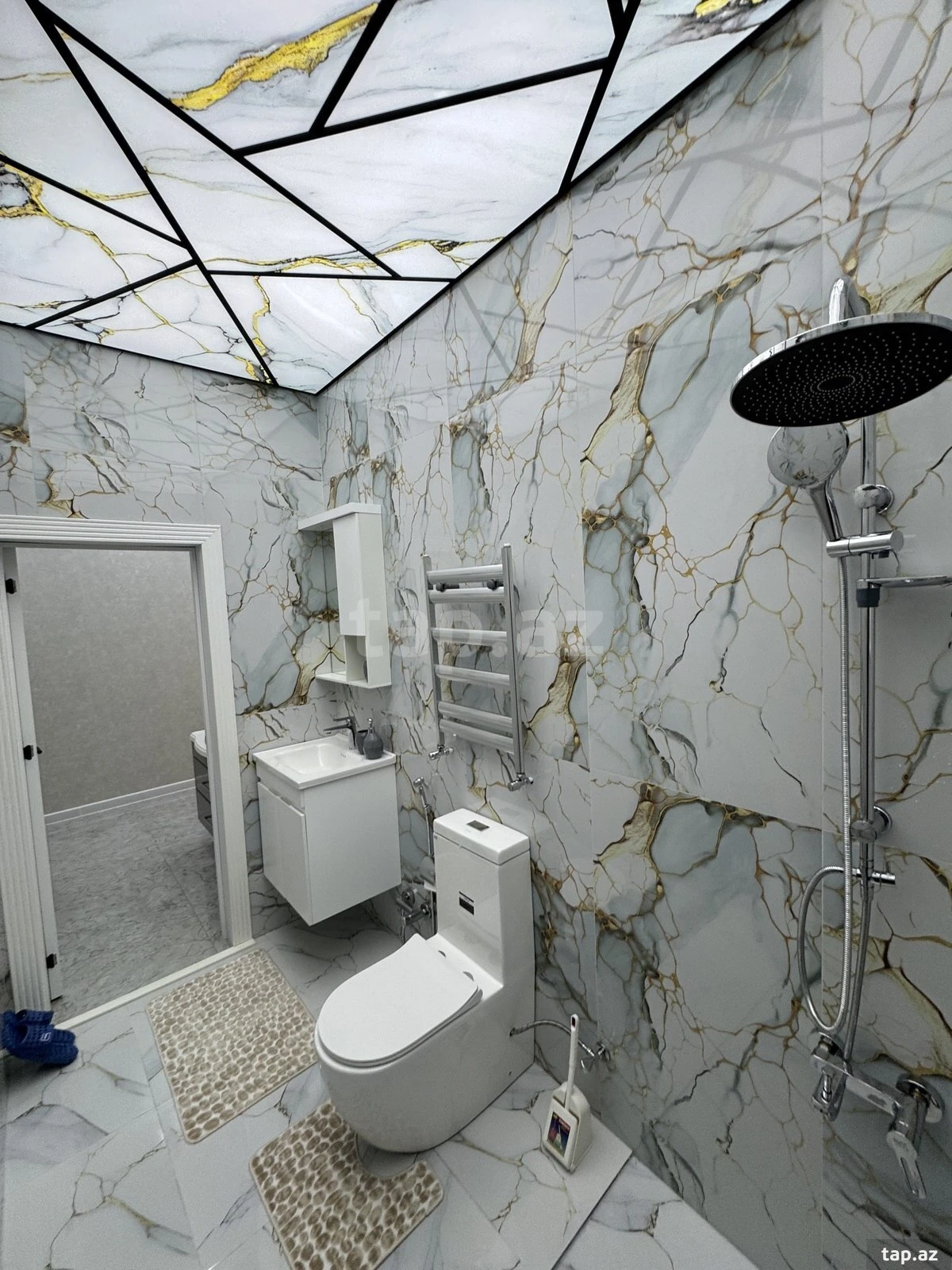 Kirayə verilir 4 otaqlı həyət evi