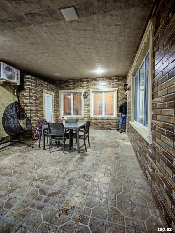 Satılır 4 otaqlı həyət evi