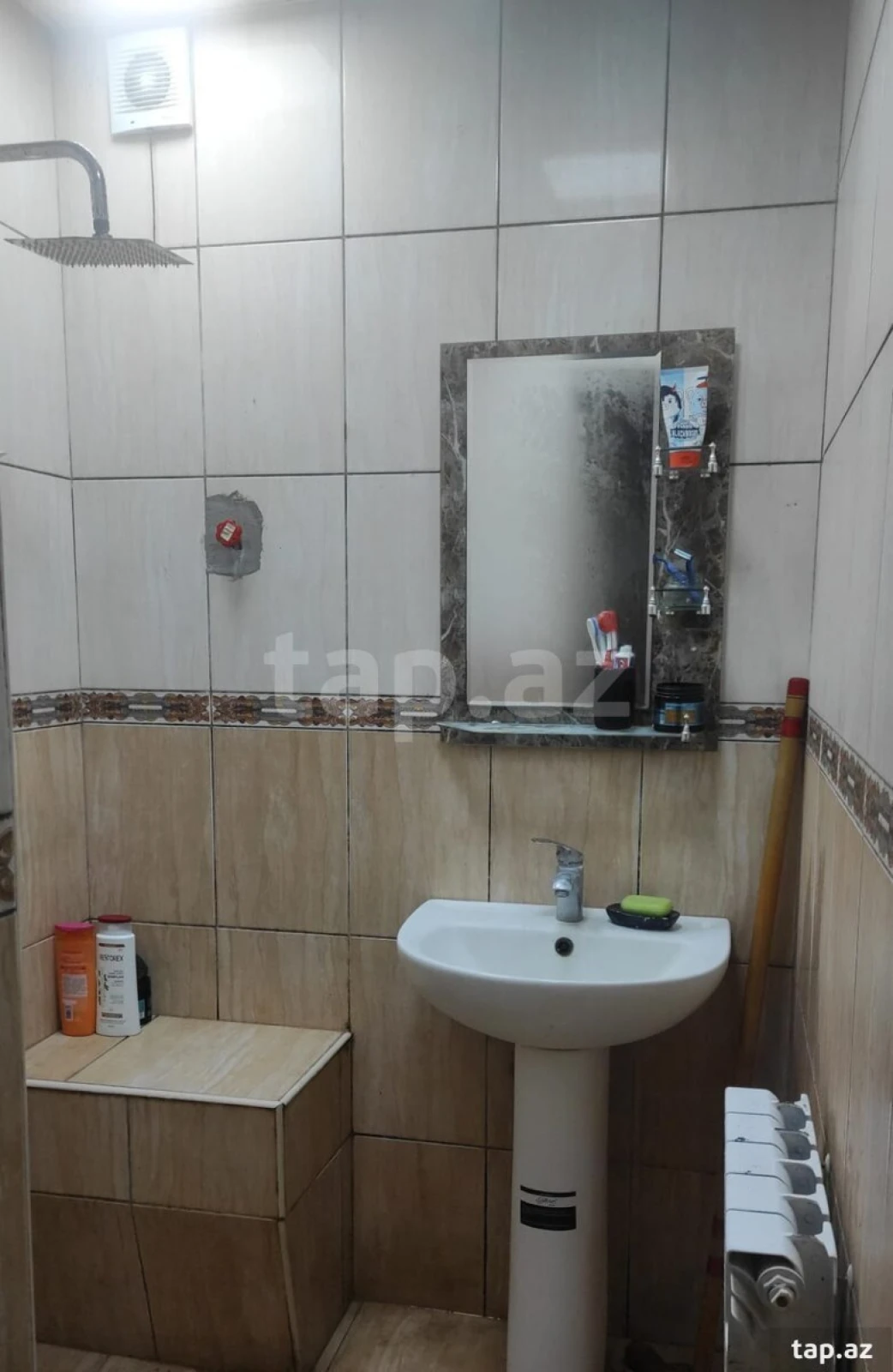 Satılır 2 otaqlı mənzil 49 m²