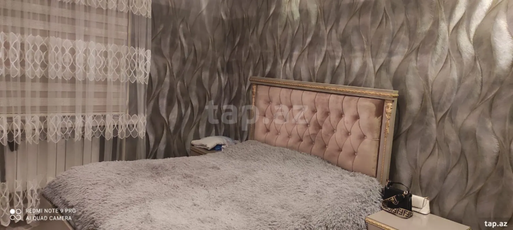 Satılır 2 otaqlı mənzil 49 m²