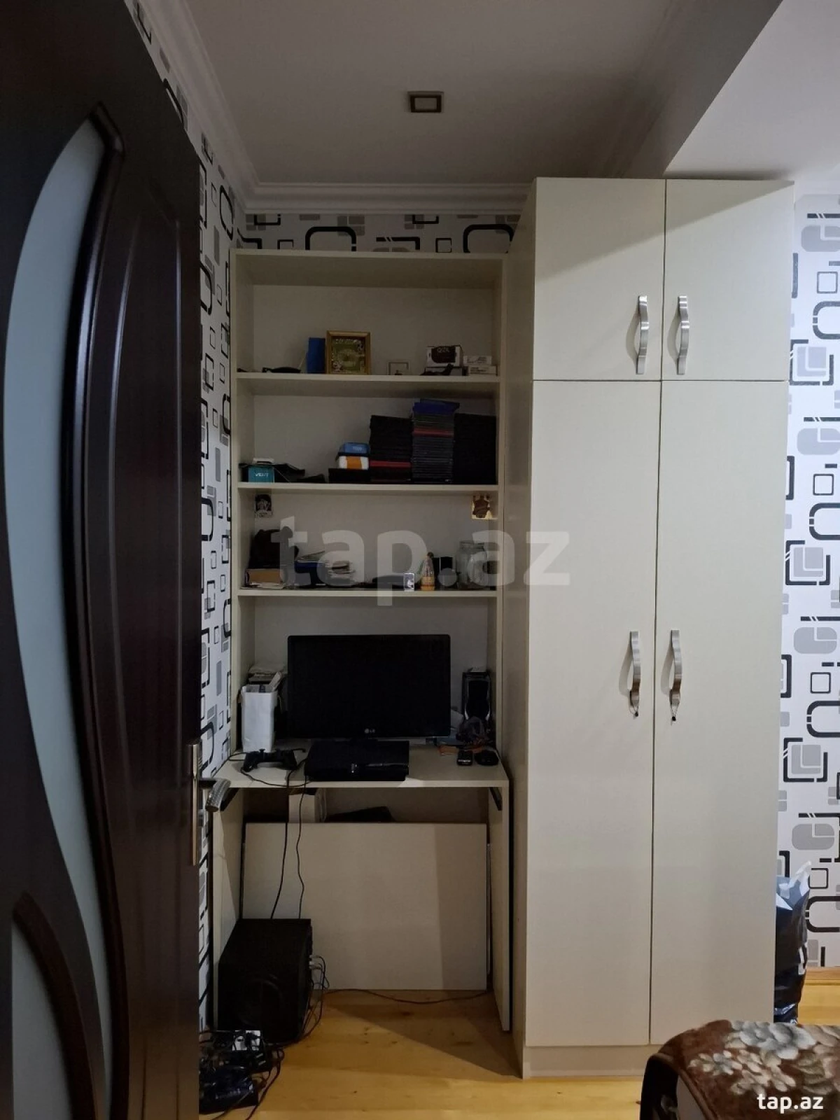 Satılır 3 otaqlı yeni tikili 92 m²