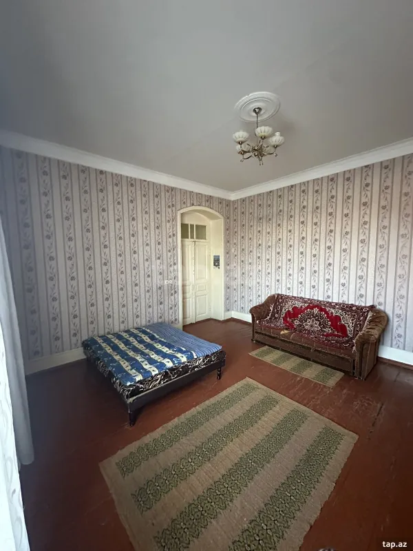 Kirayə verilir 2 otaqlı mənzil 60 m²