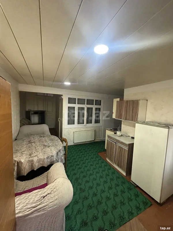 Kirayə verilir 2 otaqlı mənzil 60 m²