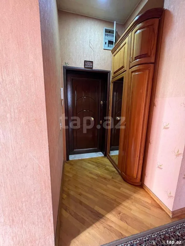Satılır 3 otaqlı yeni tikili 105 m²