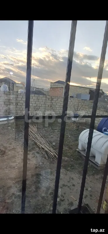 Satılır 3 otaqlı həyət evi