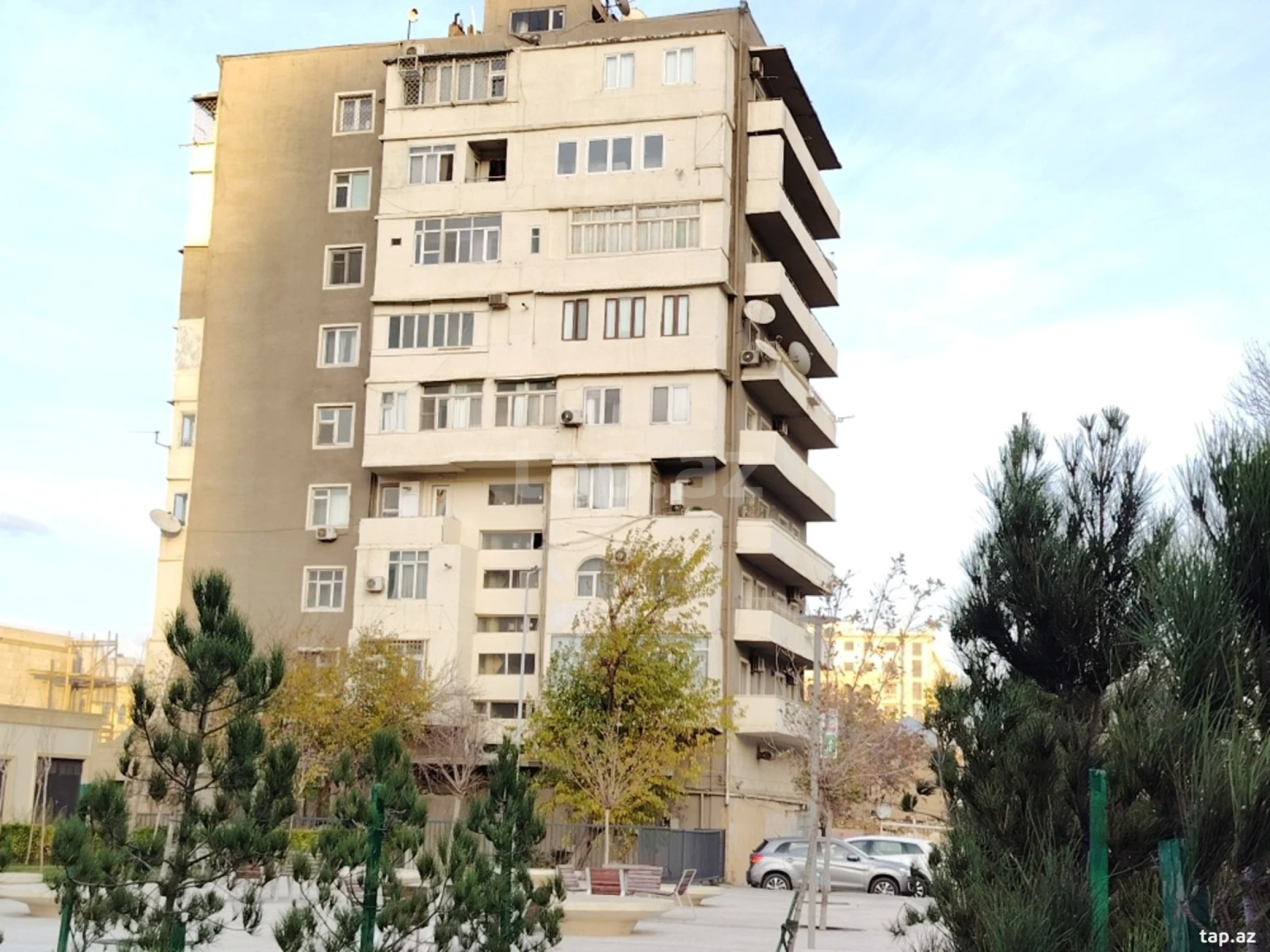 Satılır 2 otaqlı mənzil 80 m²
