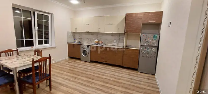 Kirayə verilir 5 otaqlı həyət evi