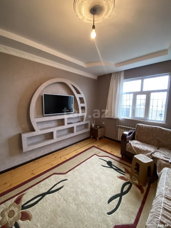 Satılır 3 otaqlı həyət evi