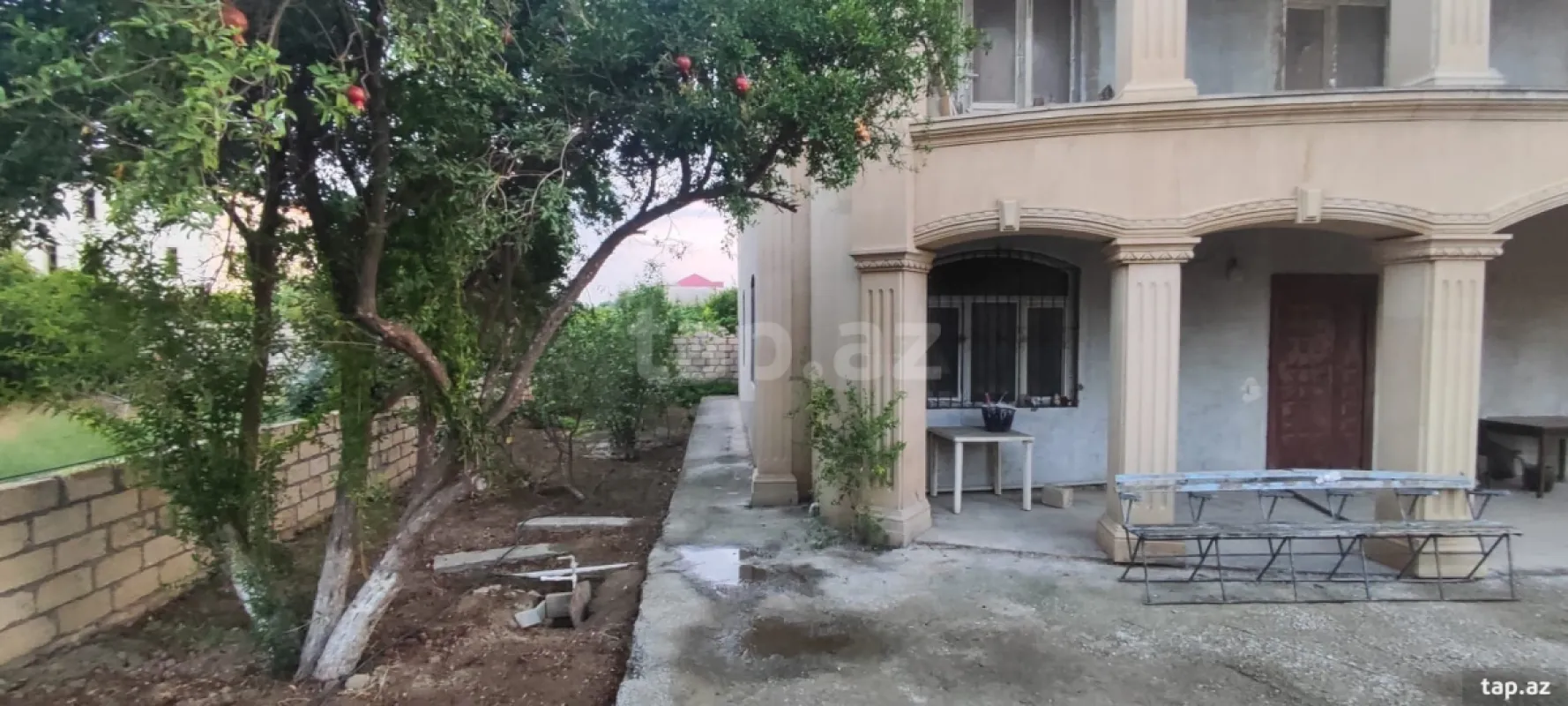 Satılır 7 otaqlı həyət evi