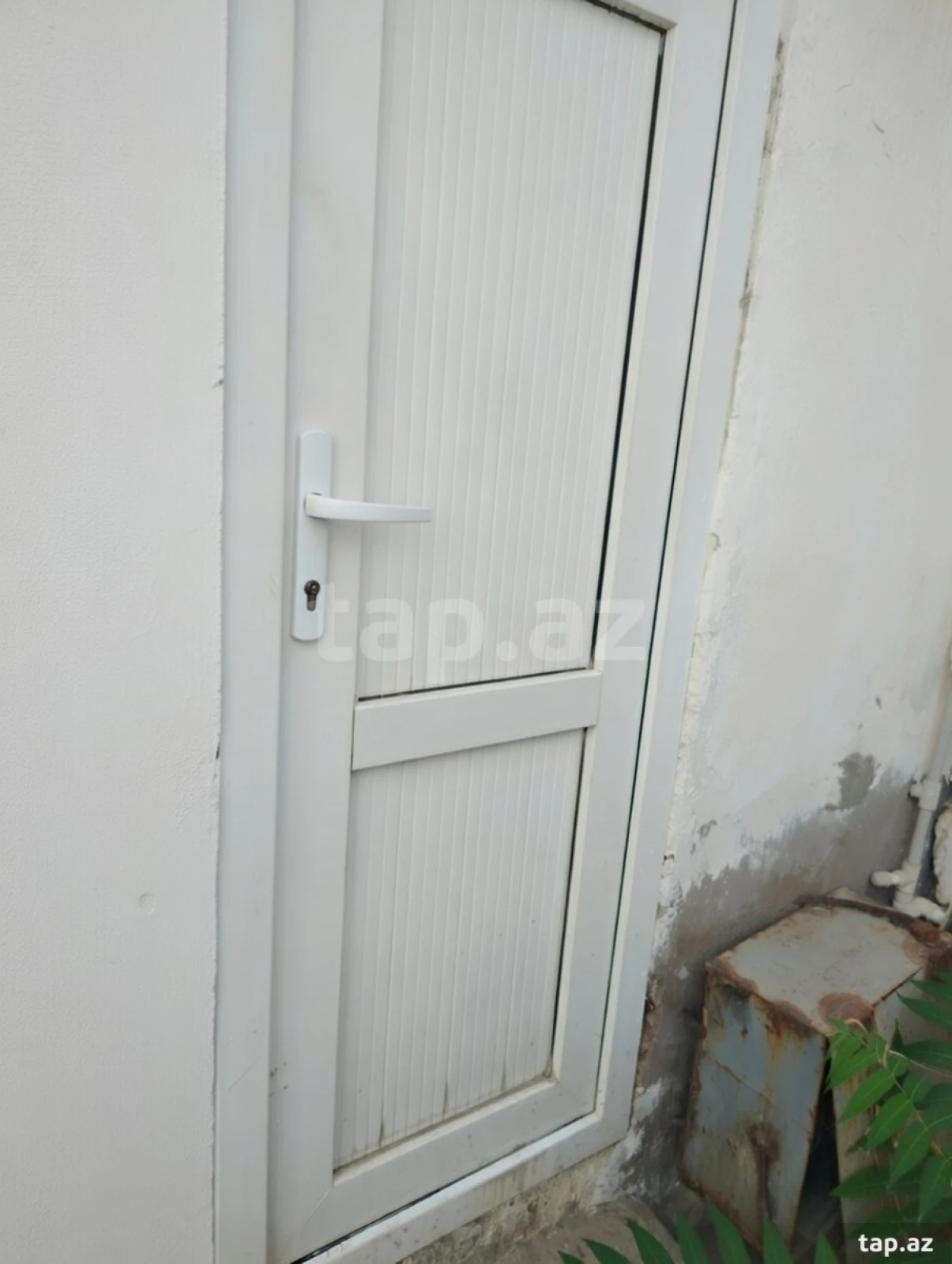 Kirayə verilir 3 otaqlı həyət evi