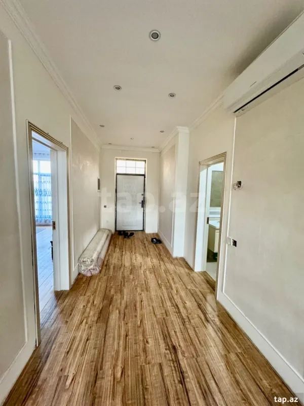 Satılır 5 otaqlı həyət evi