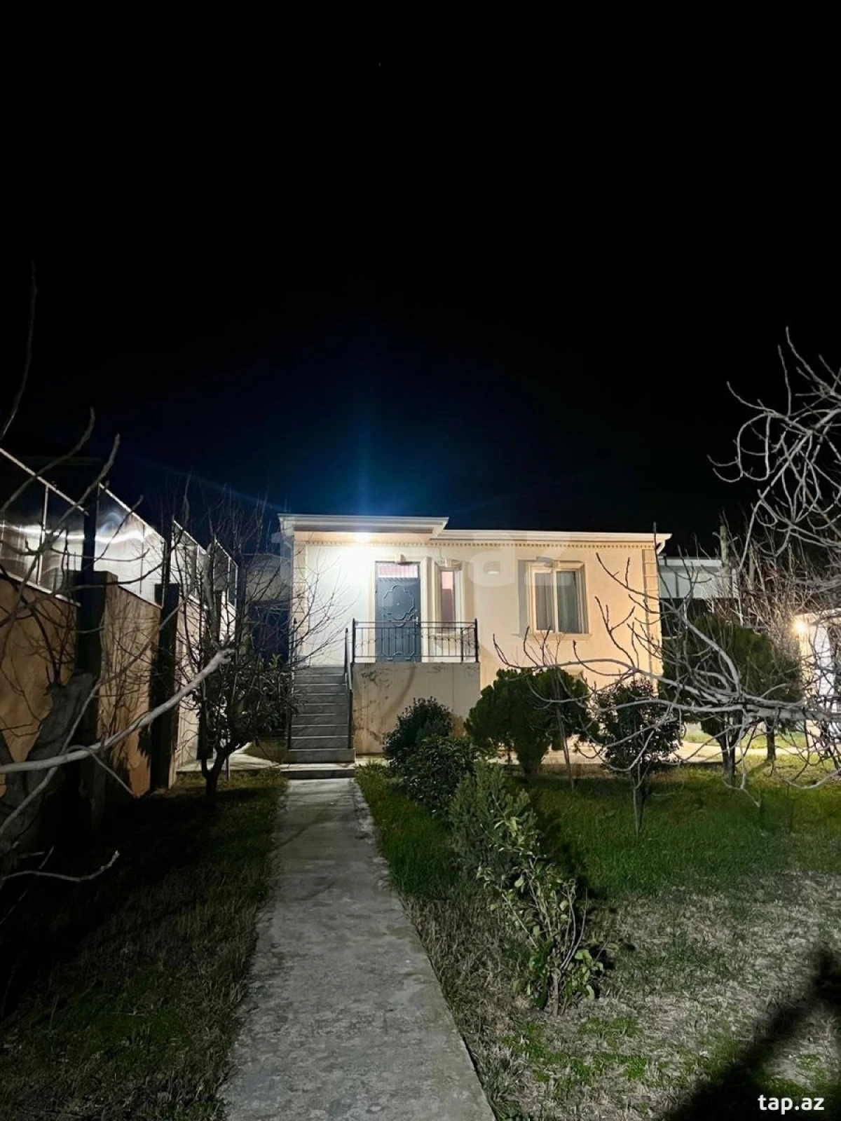 Kirayə verilir 3 otaqlı həyət evi