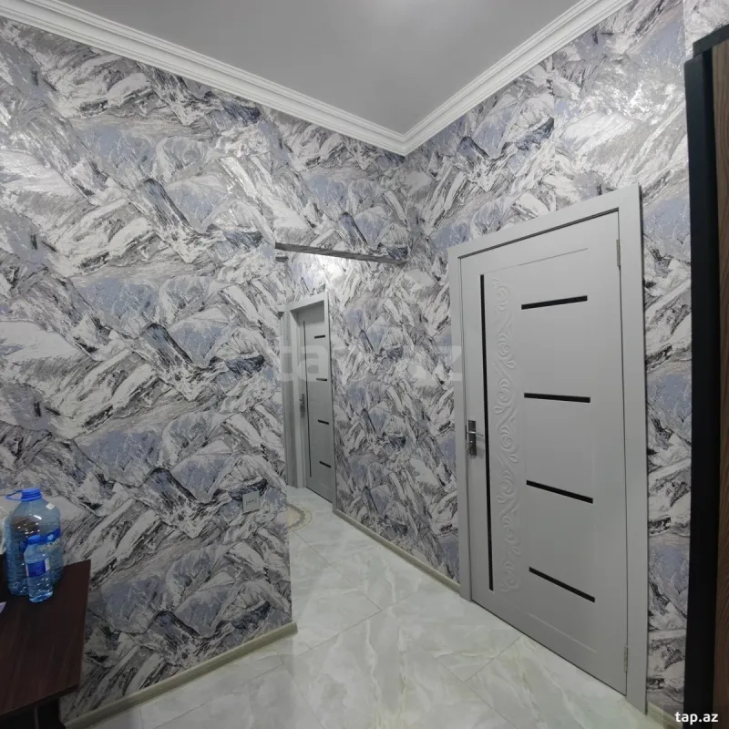 Satılır 2 otaqlı yeni tikili 60 m²