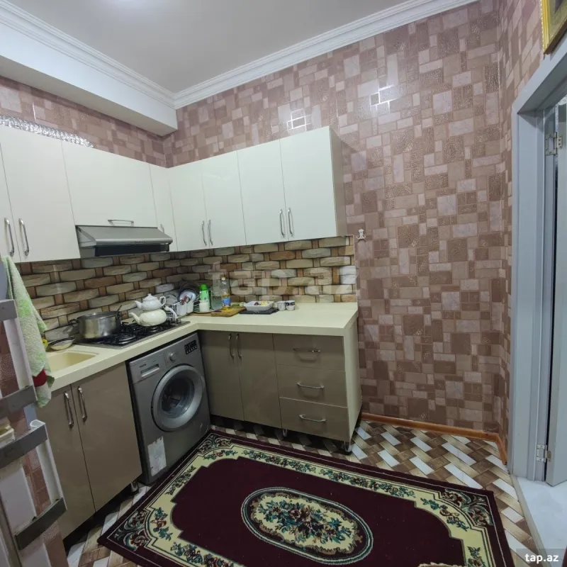 Satılır 2 otaqlı yeni tikili 60 m²