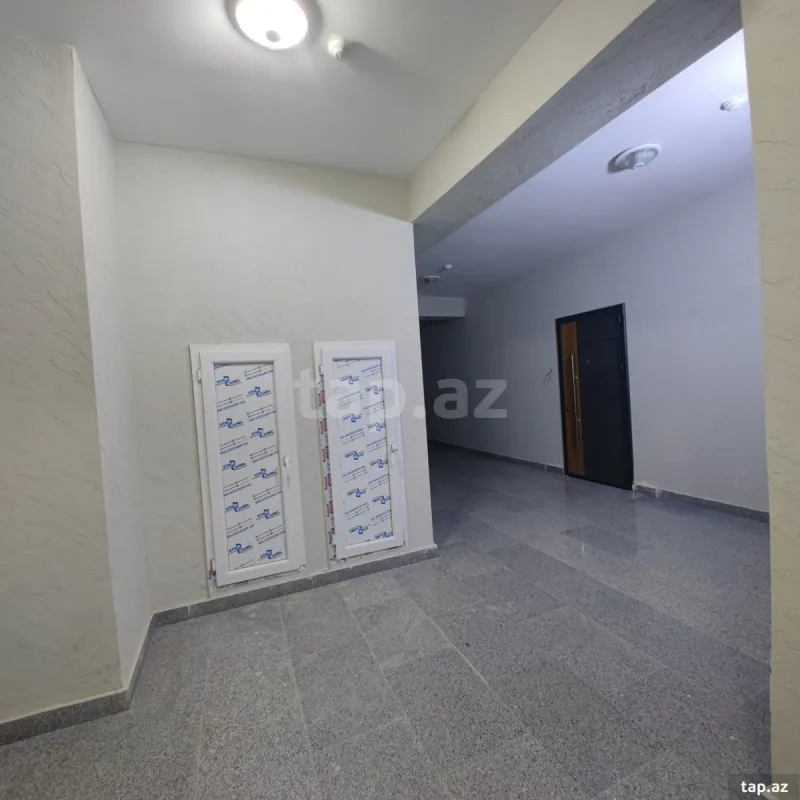 Satılır 2 otaqlı yeni tikili 60 m²
