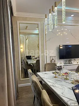 Kirayə verilir 3 otaqlı yeni tikili 130 m²