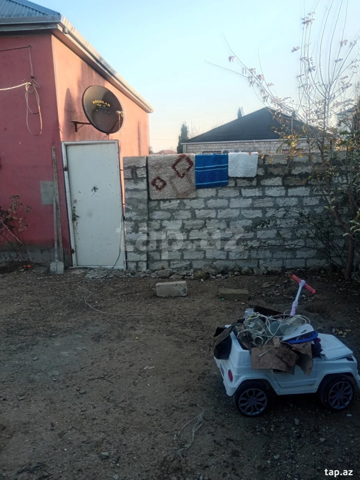 Satılır 3 otaqlı həyət evi