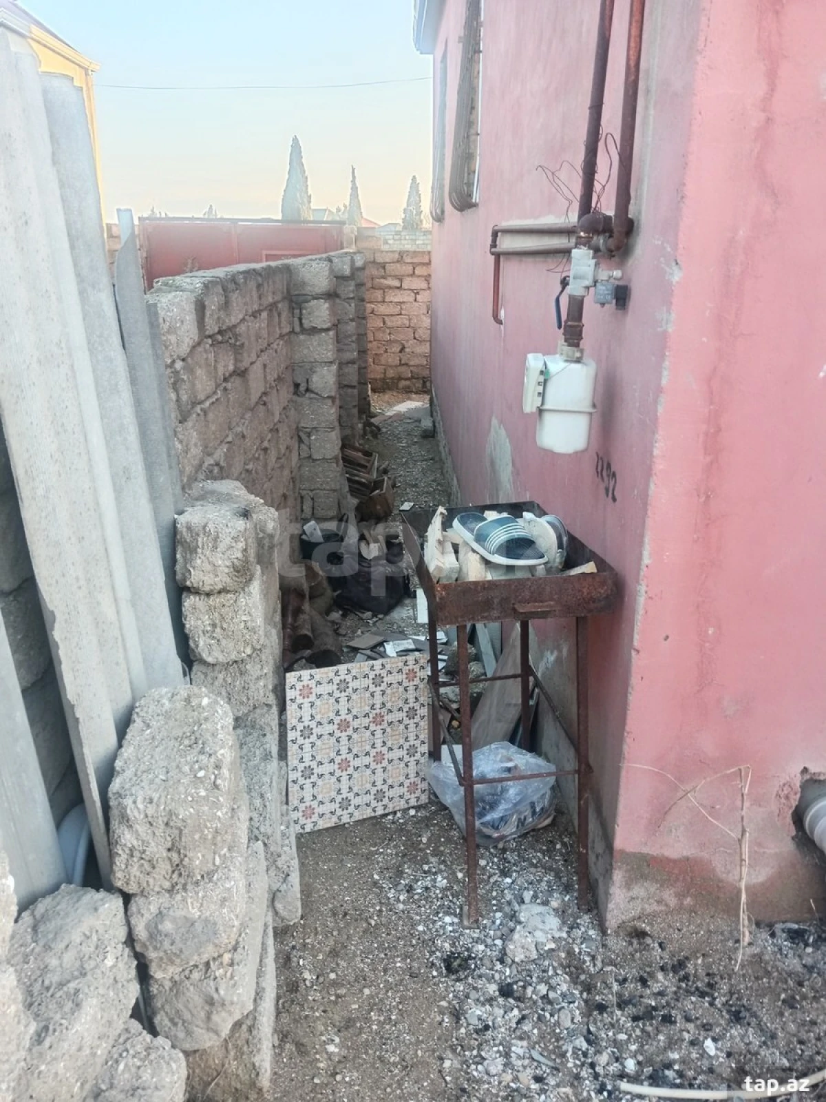 Satılır 3 otaqlı həyət evi