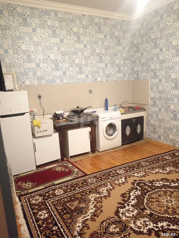 Satılır 3 otaqlı həyət evi