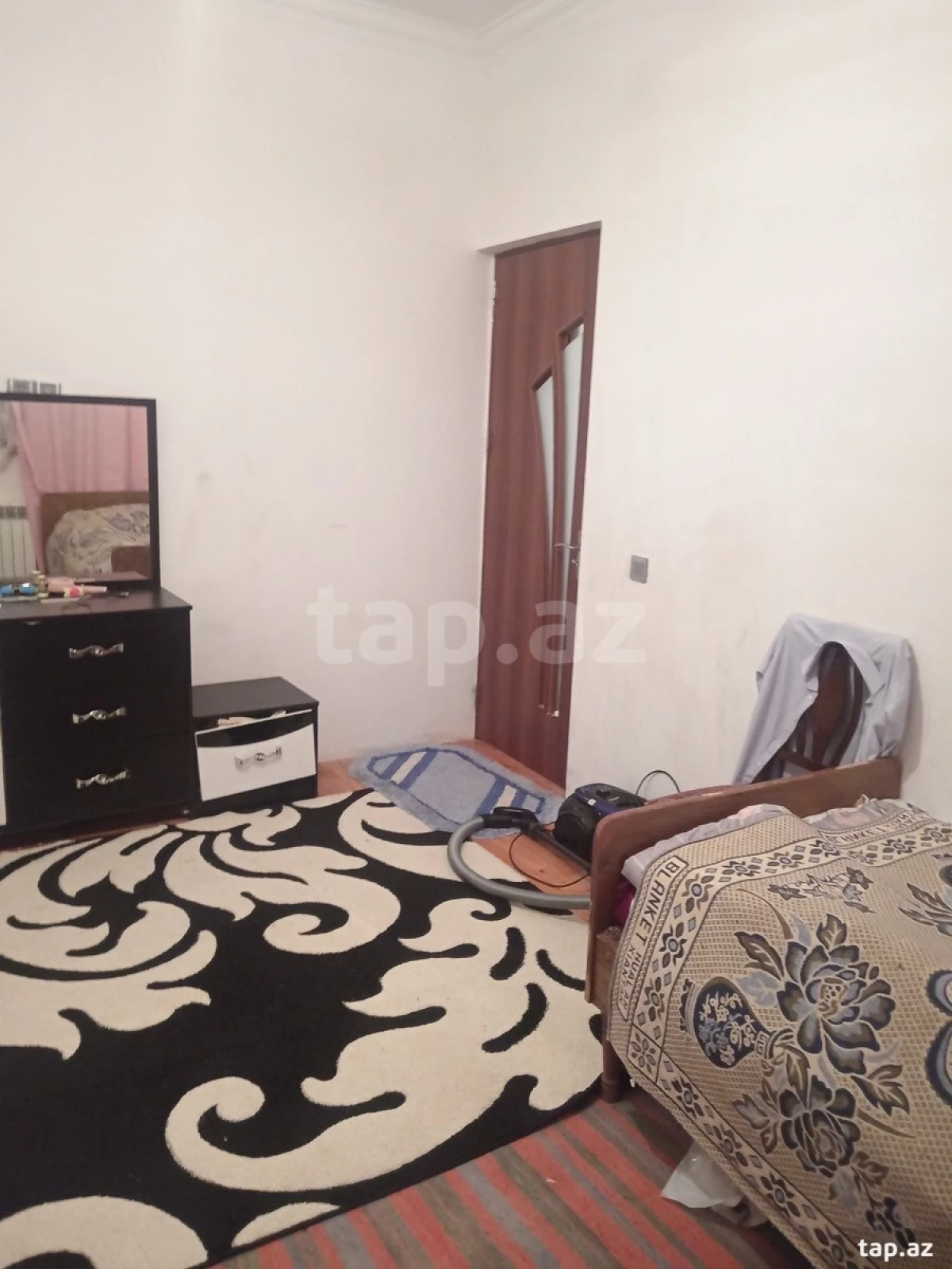 Satılır 3 otaqlı həyət evi