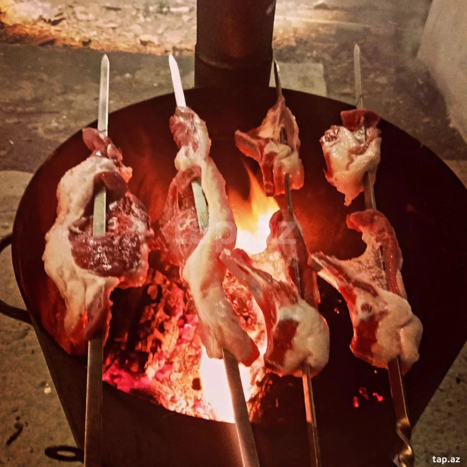 Kirayə verilir 3 otaqlı həyət evi