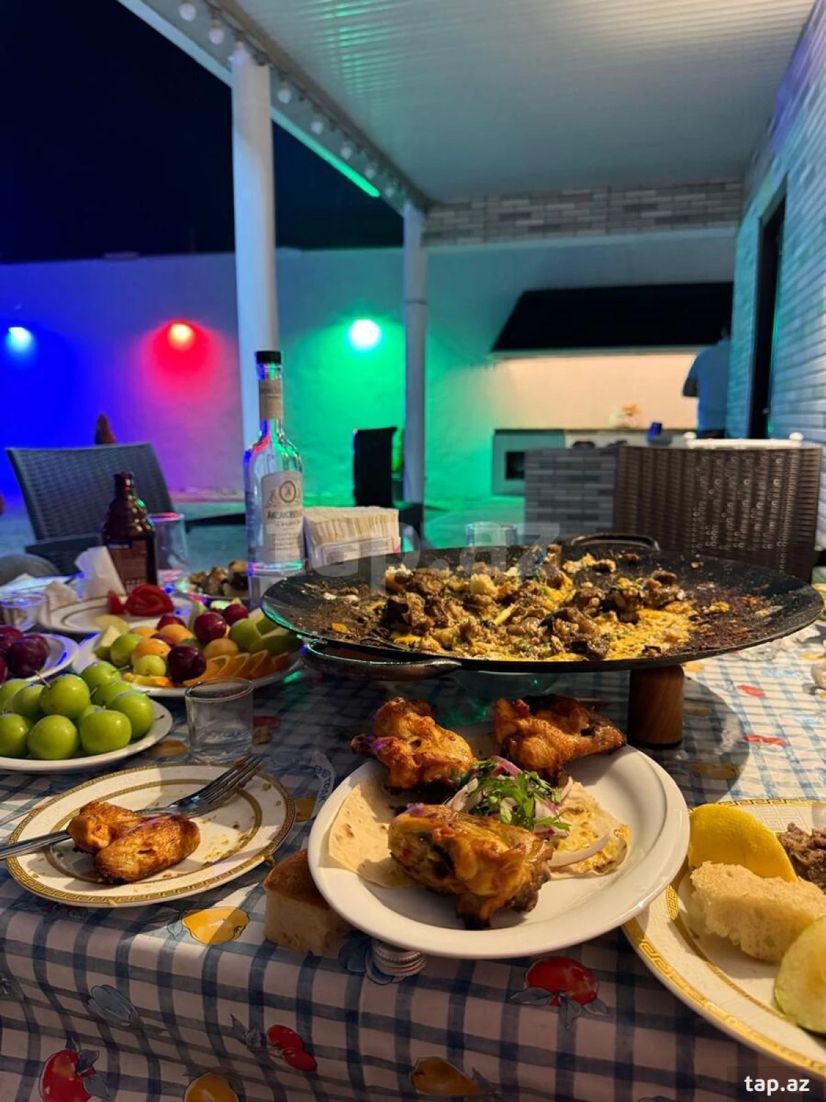 Kirayə verilir 3 otaqlı həyət evi