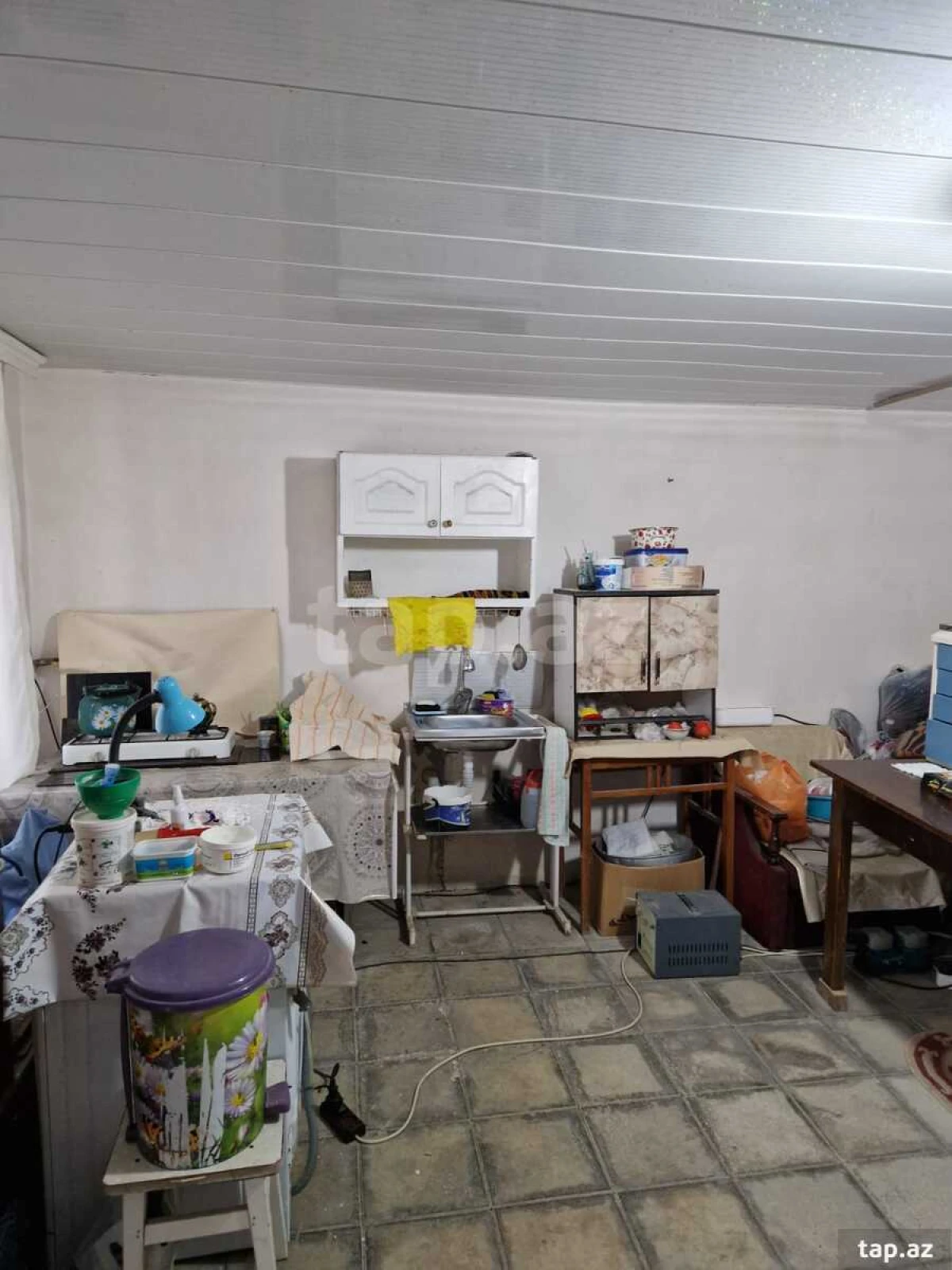 Satılır 5 otaqlı həyət evi