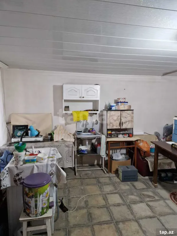 Satılır 5 otaqlı həyət evi