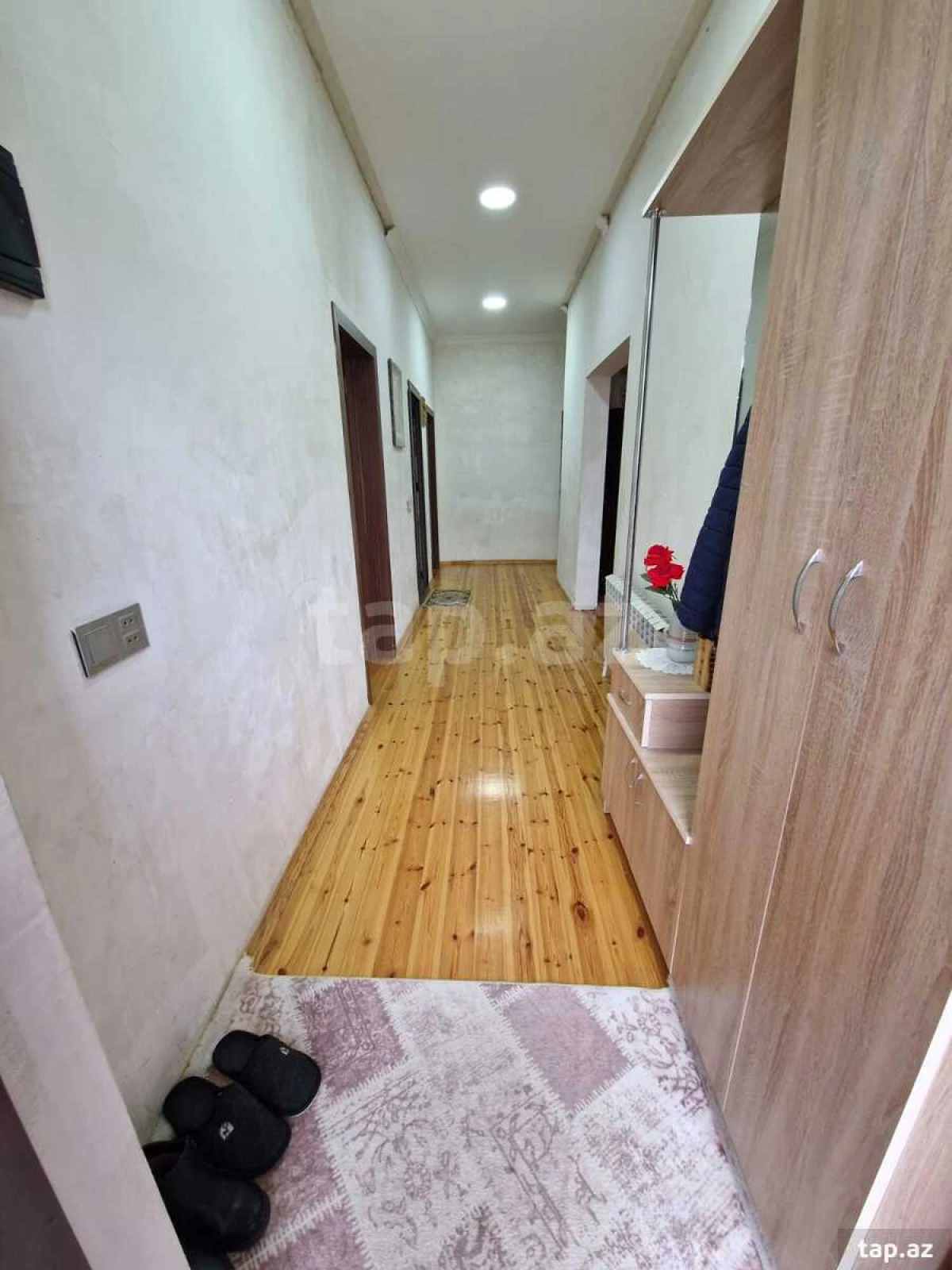 Satılır 5 otaqlı həyət evi