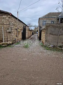 Satılır 5 otaqlı həyət evi