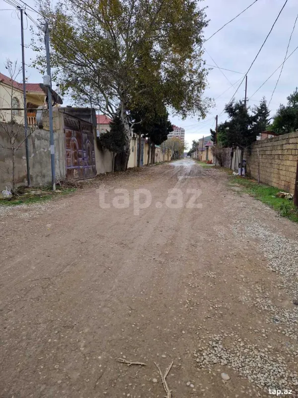 Satılır 5 otaqlı həyət evi