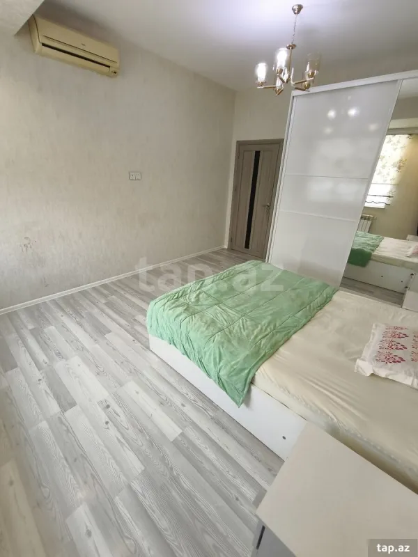 Kirayə verilir 2 otaqlı yeni tikili 80 m²