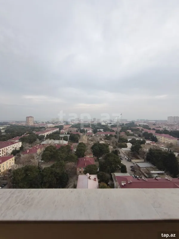 Kirayə verilir 2 otaqlı yeni tikili 80 m²