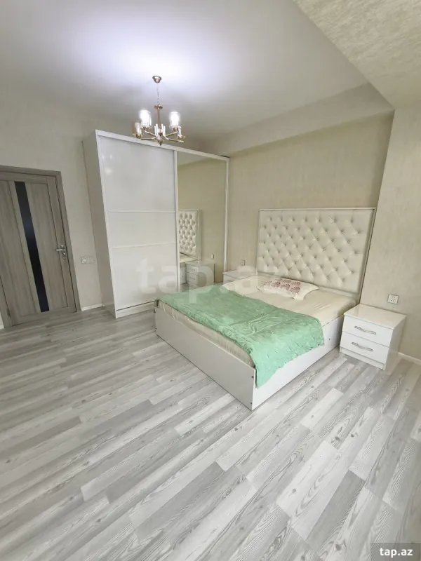 Kirayə verilir 2 otaqlı yeni tikili 80 m²