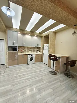Kirayə verilir 2 otaqlı yeni tikili 80 m²