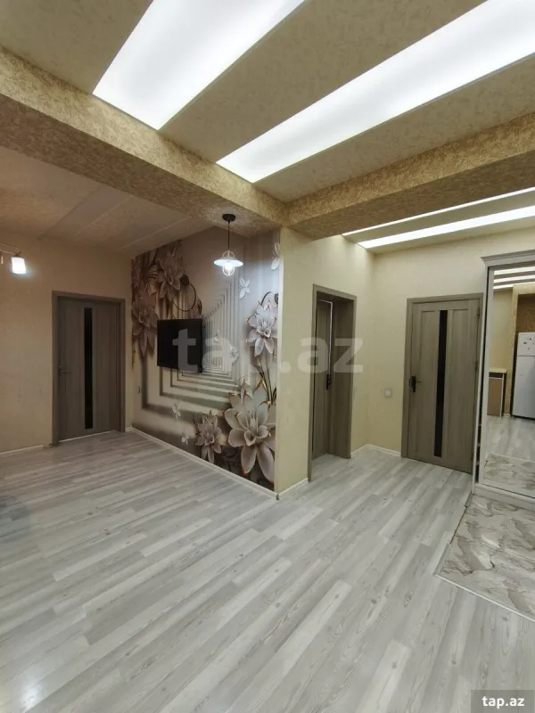 Kirayə verilir 2 otaqlı yeni tikili 80 m²