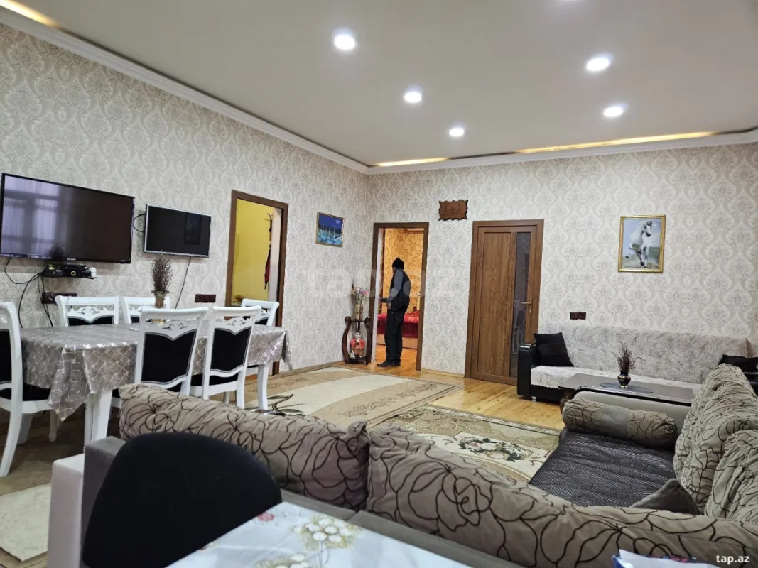 Satılır 3 otaqlı həyət evi