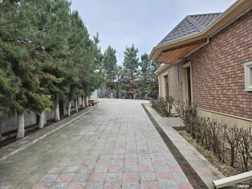 Satılır 3 otaqlı həyət evi