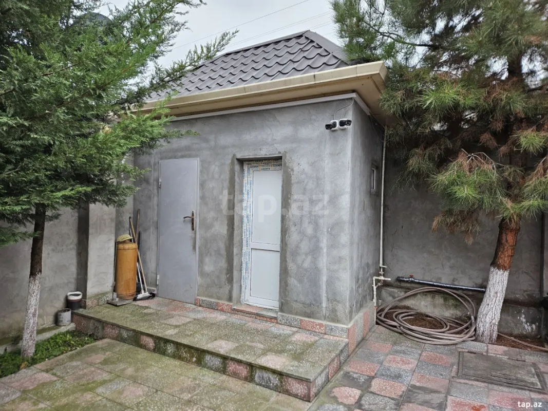 Satılır 3 otaqlı həyət evi