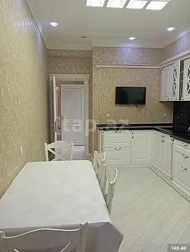 Satılır 4 otaqlı yeni tikili 140 m² — Sumqayıt 4 otaq 140.00 m²
