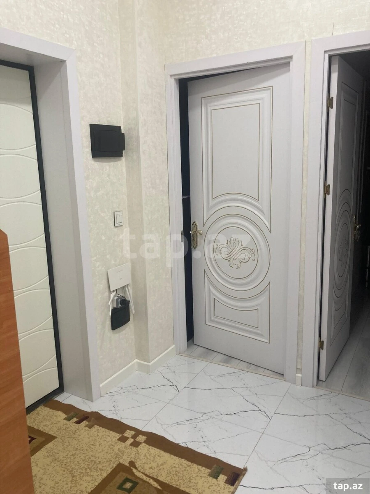 Kirayə verilir 3 otaqlı yeni tikili 65 m²