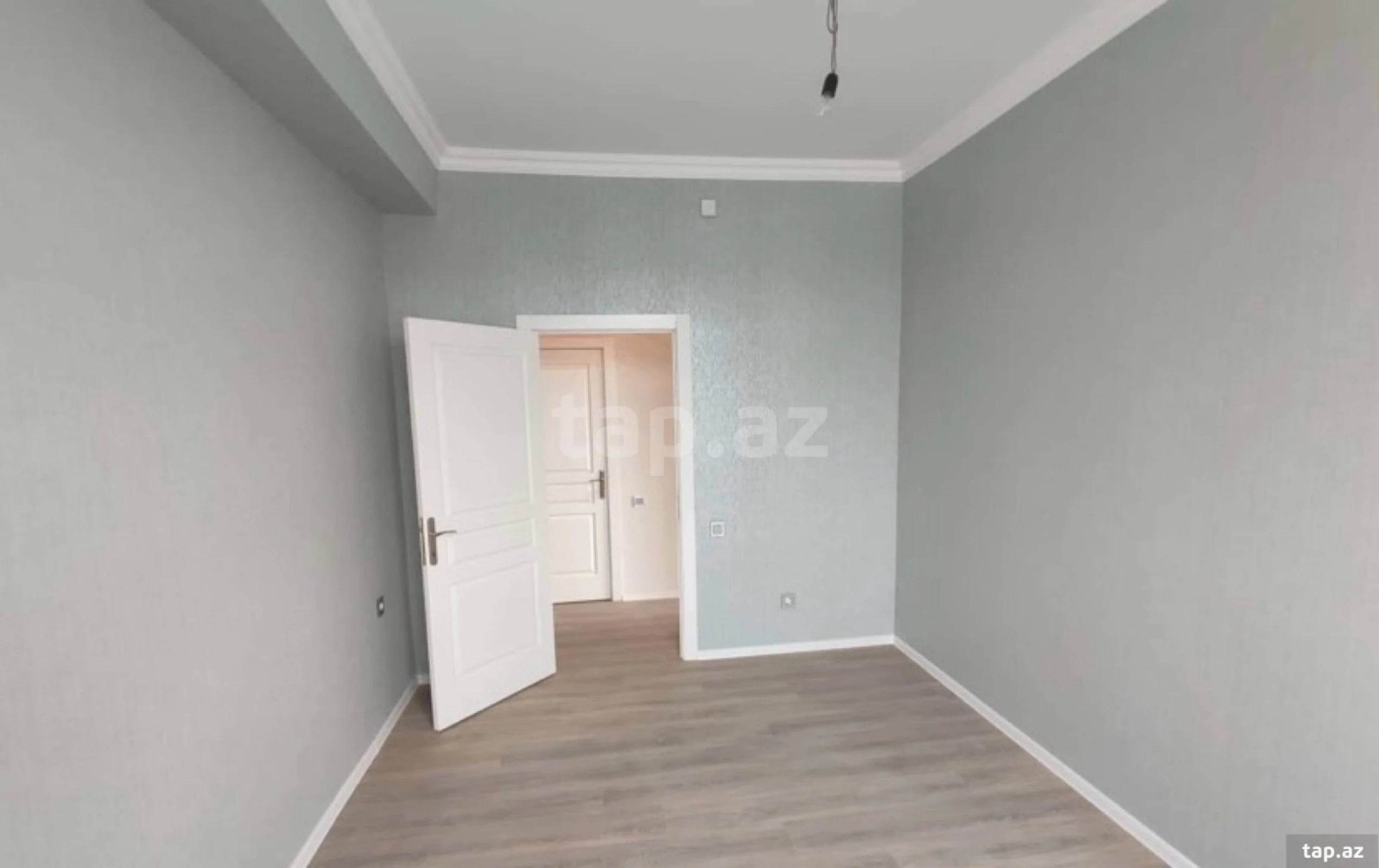 Satılır 1 otaqlı yeni tikili 38 m²