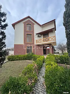 Satılır 7 otaqlı həyət evi 350 m²